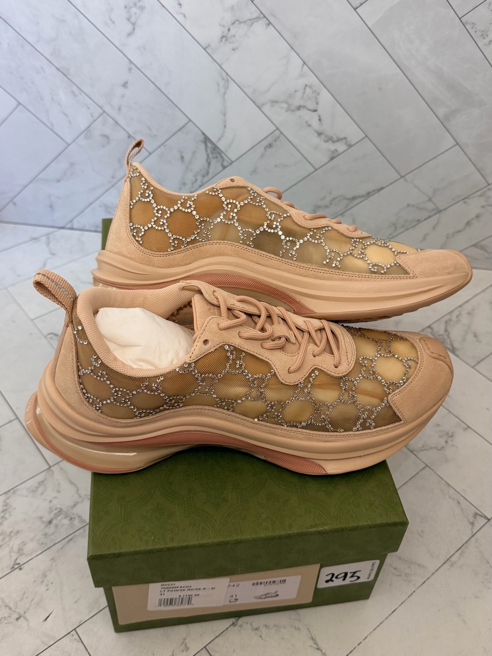 Gucci Womens GG Crystal embellished RUN Sneakers 💕